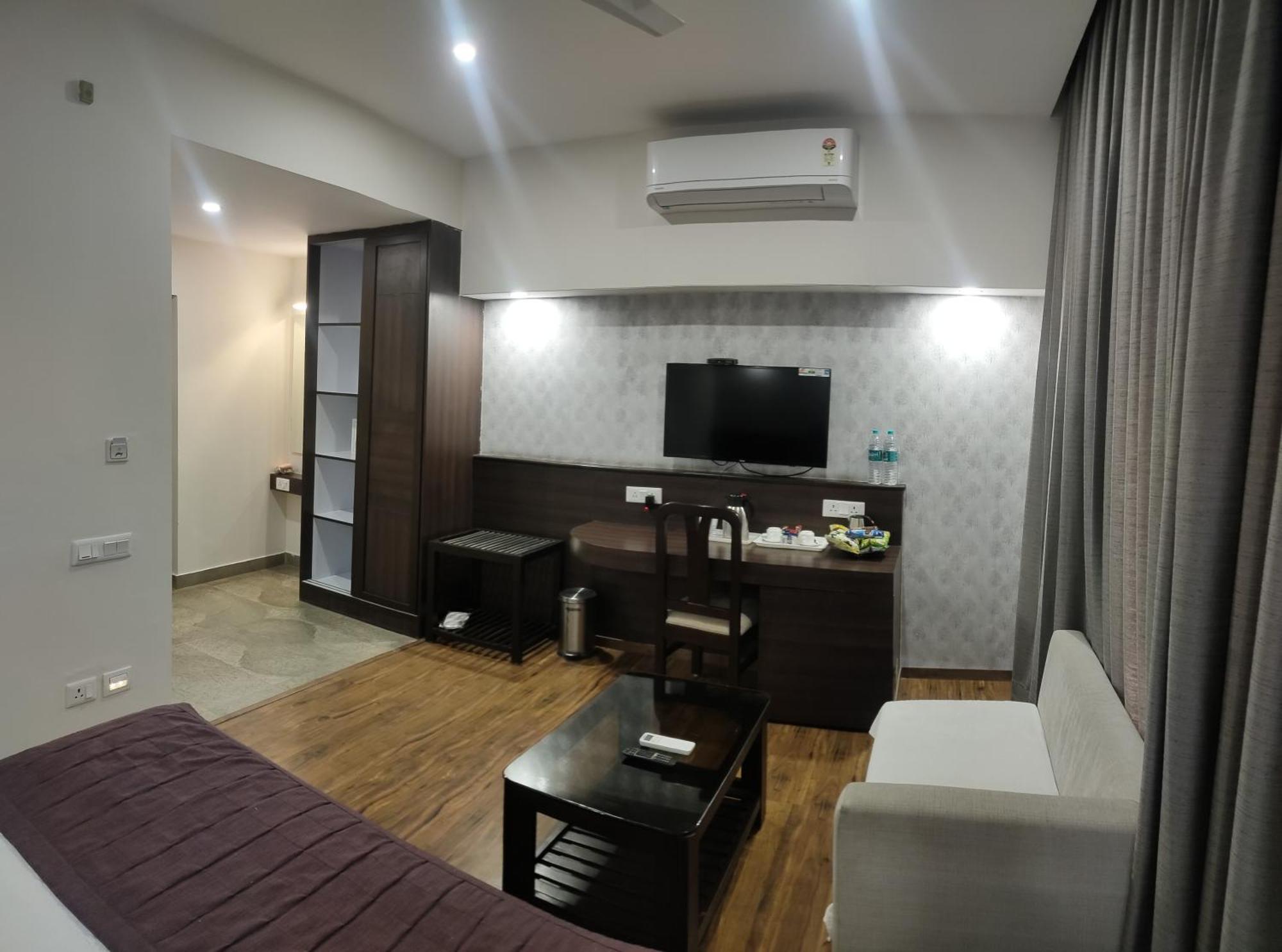Hotel The Great Ganga Risikés Kültér fotó